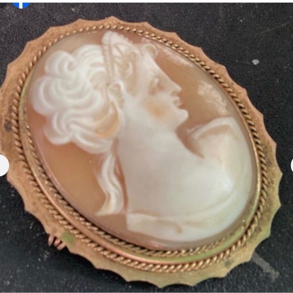 Antique Vintage Carved Shell Cameo Brooch Pinchbeck? Pink Cheek - Picture 3 of 6